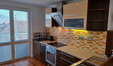 Pronájem Byt 3+1, Byt 3+1, Nitrianska, Nitra, Slovensko