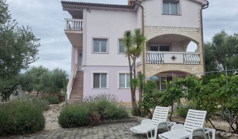 CHORVATSKO - Apartmánový dům se 6 apartmány - VRSI, Zadar