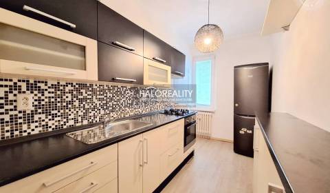 Prodej Byt 3+1, Bratislava - Nové Mesto, Slovensko