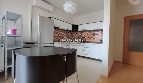 Prodej Byt 2+1, Bratislava - Ružinov, Slovensko