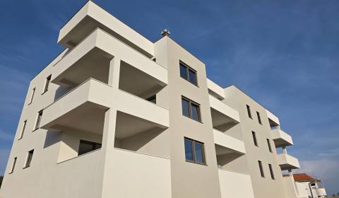 CHORVATSKO - Kvalitní apartmány s výhledem na moře (4i) - VODICE