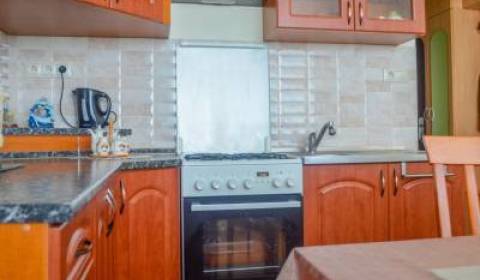 Pronájem Byt 1+1, Byt 1+1, MDŽ, Nové Zámky, Slovensko