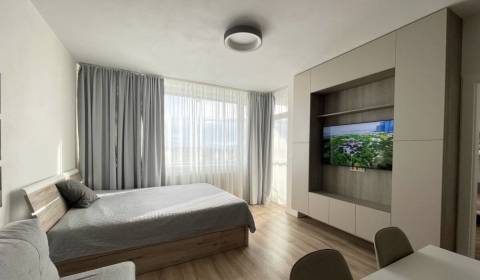 Prodej Byt 2+1, Byt 2+1, Bystrická, Bratislava - Devínska Nová Ves, Sl