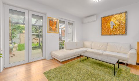 Prodej Rodinný dům, Rodinný dům, Táborská, Bratislava - Ružinov, Slove