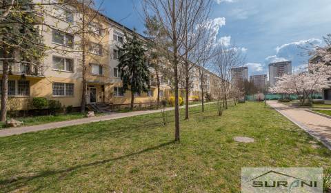 Prodej Byt 3+1, Byt 3+1, Kostlivého, Bratislava - Ružinov, Slovensko