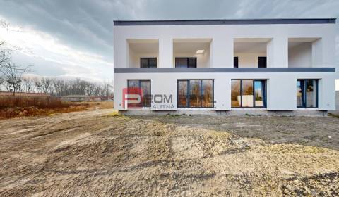 Prodej Rodinný dům, Rodinný dům, Dunajská Streda, Slovensko