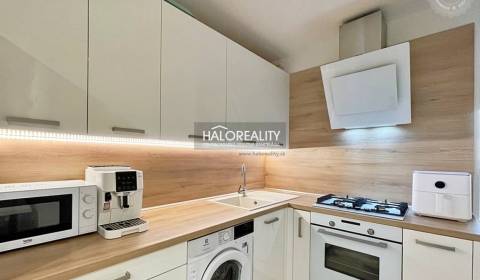 Prodej Byt 2+1, Levice, Slovensko