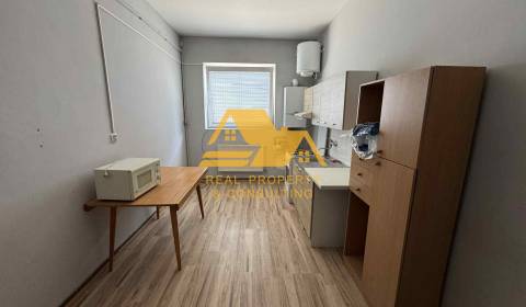 Pronájem Garsoniéra, Garsoniéra, Nesvady, Komárno, Slovensko