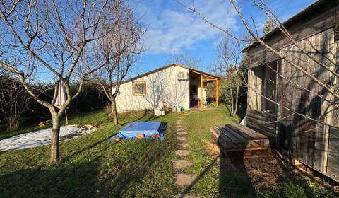 Prodej Pozemky - bydlení, Pozemky - bydlení, Hornočermánska, Nitra, Sl