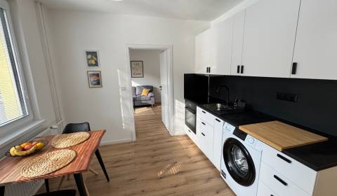 Pronájem Byt 1+1, Byt 1+1, Nitra, Slovensko