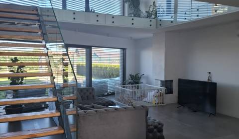 Prodej Rodinný dům, Rodinný dům, Trnava, Slovensko