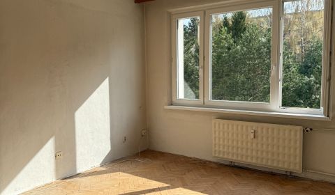 Prodej Byt 2+1, Byt 2+1, Tulská, Banská Bystrica, Slovensko