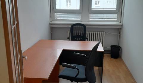 Pronájem Kancelářské prostory, Kancelářské prostory, Pluhová, Bratisla