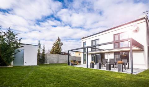 Prodej Rodinný dům, Rodinný dům, Senec, Slovensko