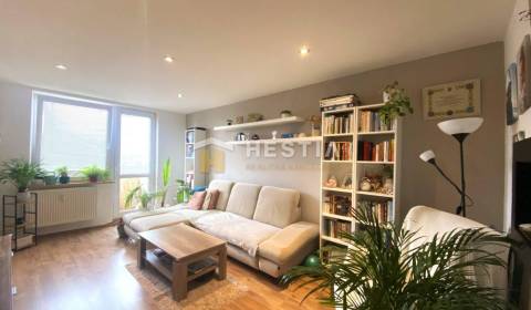 Prodej Byt 3+1, Byt 3+1, Senica, Slovensko