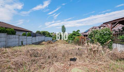 Prodej Pozemky - bydlení, Pozemky - bydlení, Nitra, Slovensko