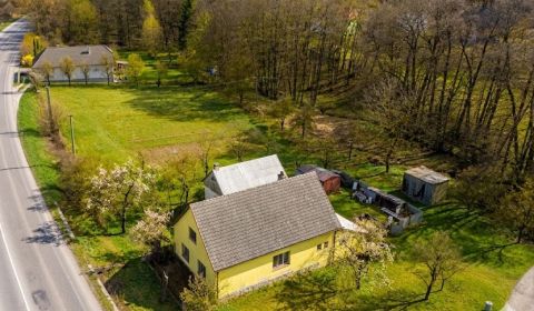 Prodej Pozemky - bydlení, Pozemky - bydlení, Jarky, Trenčín, Slovensko