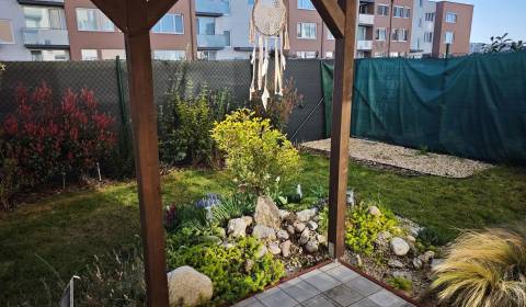 Prodej Byt 2+1, Byt 2+1, Jaseňová, Senec, Slovensko