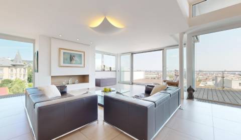 Prodej Byt 4+1, Byt 4+1, Boženy Němcovej, Bratislava - Staré Mesto, Sl