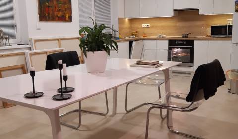 Pronájem Byt 2+1, Byt 2+1, ulica pri včelárikoch, Senec, Slovensko