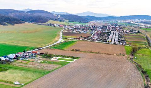 Prodej Pozemky - bydlení, Pozemky - bydlení, Trenčín, Slovensko