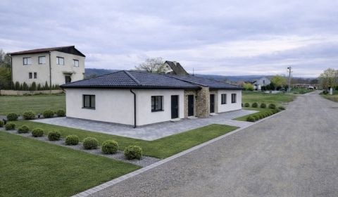 Prodej Rodinný dům, Rodinný dům, Topoľčany, Slovensko