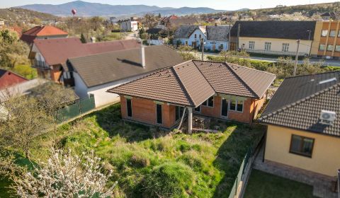 Prodej Rodinný dům, Rodinný dům, Trenčín, Slovensko