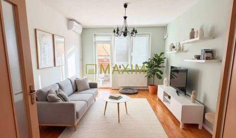 Prodej Byt 2+1, Byt 2+1, M. R. Štefánika, Senec, Slovensko