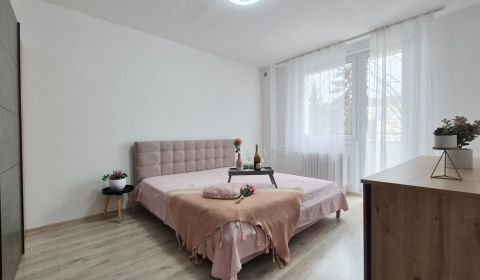 Prodej Byt 2+1, Byt 2+1, Banská Štiavnica, Slovensko