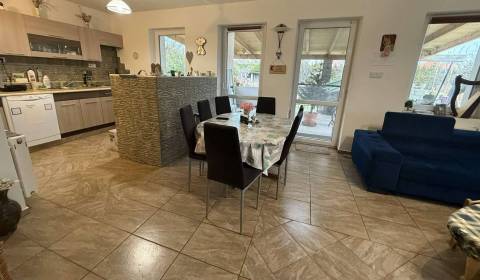 Prodej Rodinný dům, Rodinný dům, Dunajská Streda, Slovensko