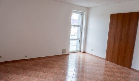 Pronájem Kancelářské prostory, Kancelářské prostory, Sladovnícka, Trna