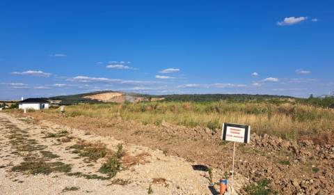 Prodej Pozemky - bydlení, Pozemky - bydlení, Nitra, Slovensko