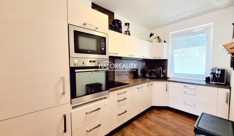 Prodej Byt 4+1, Senec, Slovensko