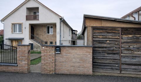 Prodej Rodinný dům, Rodinný dům, Antona Bernoláka, Komárno, Slovensko