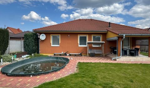 Prodej Rodinný dům, Rodinný dům, Bánov, Nové Zámky, Slovensko