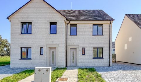 Prodej Rodinný dům, Rodinný dům, Irisová, Bratislava - Vrakuňa, Sloven