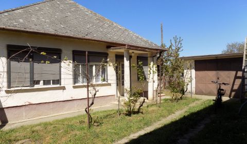 Prodej Rodinný dům, Rodinný dům, Strekov, Nitra, Slovensko