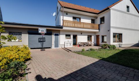 Prodej Rodinný dům, Rodinný dům, Neusiedl am See, Rakousko