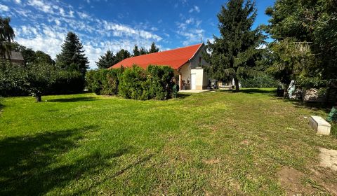 Prodej Rodinný dům, Rodinný dům, Batov Majer, Nové Zámky, Slovensko