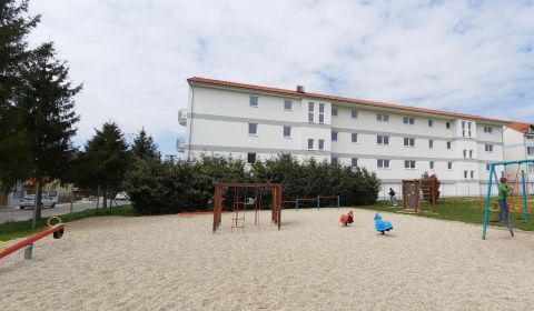 Prodej Byt 3+1, Byt 3+1, Školská, Senec, Slovensko