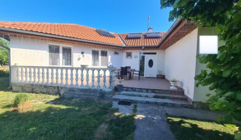 Prodej Rodinný dům, Rodinný dům, Komárno, Slovensko