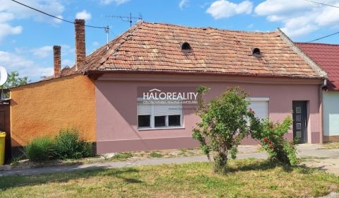 Prodej Rodinný dům, Hlohovec, Slovensko