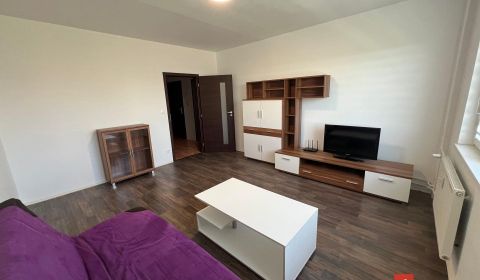 Prodej Byt 3+1, Senec, Slovensko
