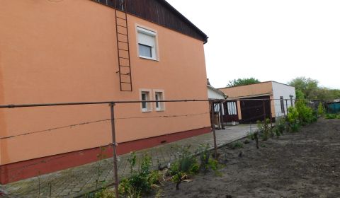 Prodej Rodinný dům, Rodinný dům, Nové Zámky, Slovensko