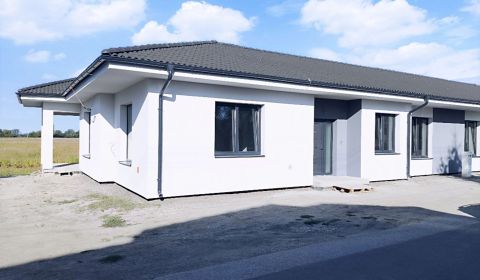 Prodej Rodinný dům, Rodinný dům, Dunajská Streda, Slovensko