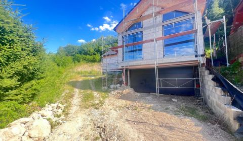 Prodej Rodinný dům, Rodinný dům, Banská Bystrica, Slovensko