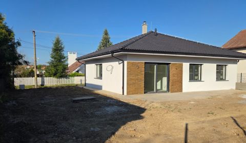 Prodej Rodinný dům, Rodinný dům, Nitra, Slovensko