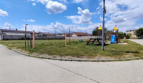 Prodej Pozemky - bydlení, Pozemky - bydlení, Za bytovkou, Malacky, Slo