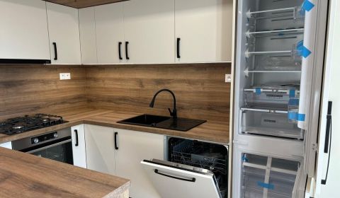 Prodej Rodinný dům, Rodinný dům, Nové Zámky, Slovensko
