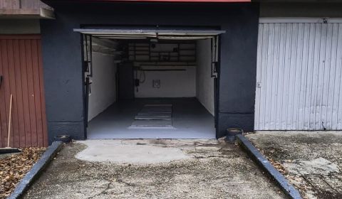 Prodej Garáže, Garáže, Púpavová, Bratislava - Karlova Ves, Slovensko